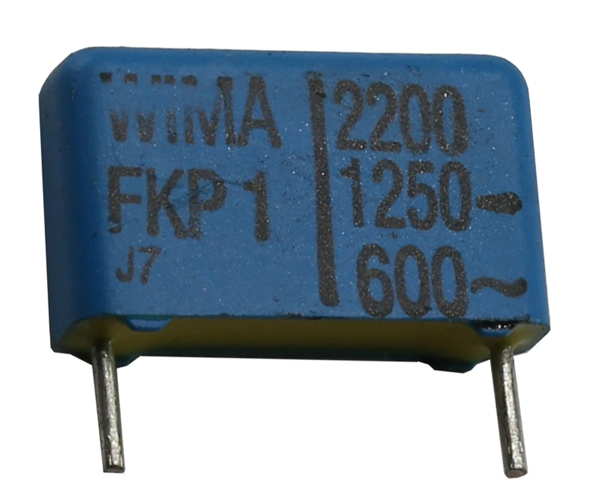 2200 pF 1250 vdc / 400 vac Non−Polarized Plastic Capacitor