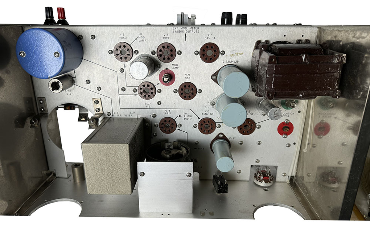 General Radio Amplitude Modulation Monitor for Parts