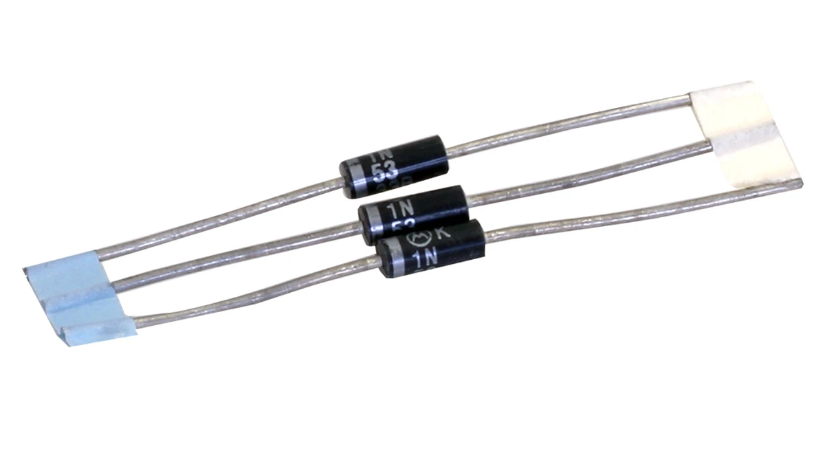 Motorola Zener Diode, 3.3v, 5w, 5%,