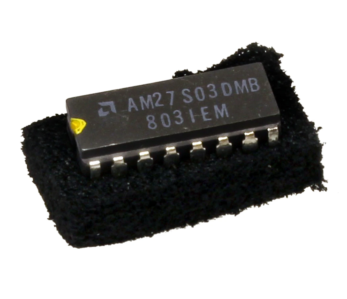 AMD 16p DIP, DC: 8031,