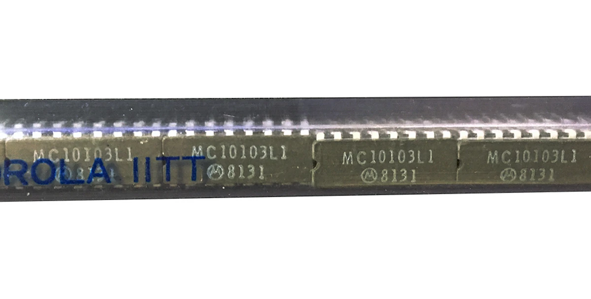 motorola cdip 16 pin quad