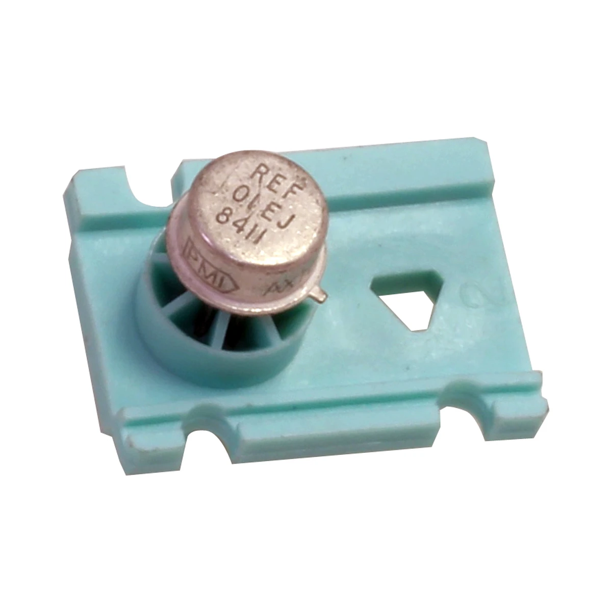 PMI +5v, +10v Precision Voltage Reference, TO99−8, DC: 8411,