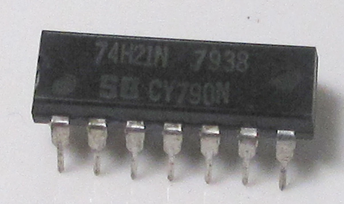 Signetics, 14 Pin, DIP, CY790N, DC: 7938,