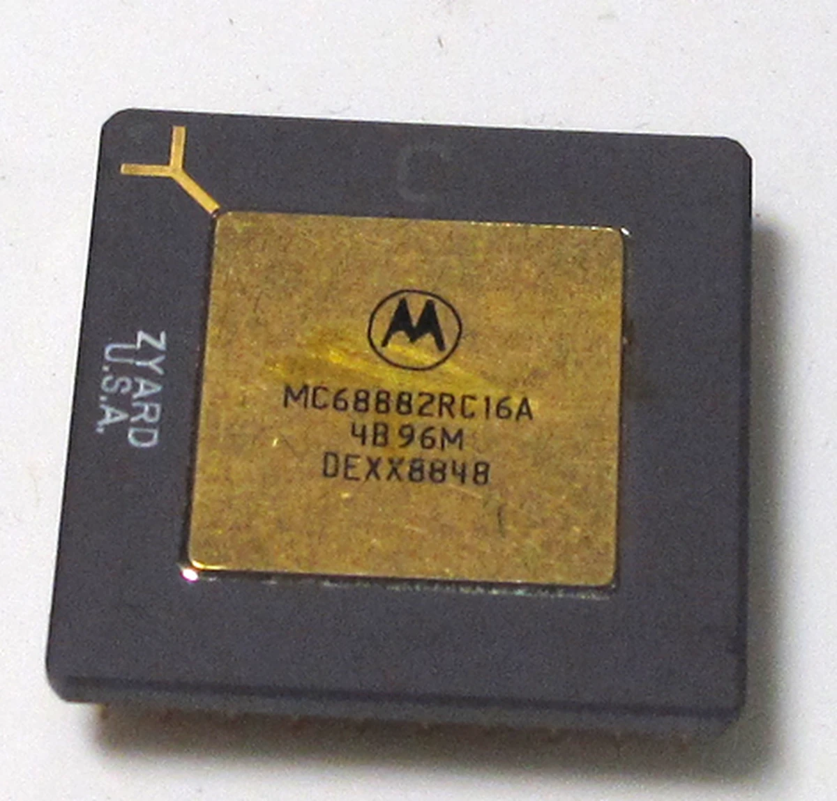 Motorola microprocessor, Gold, DC:89,