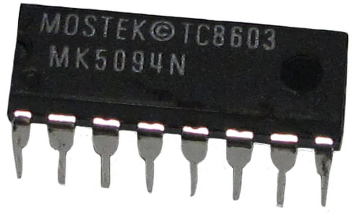 Mostek Dual−Tone Telephone Dial Tone Generator, 14 pin DIP. Requires 3.579545 mHz crystal, DC:86 − P