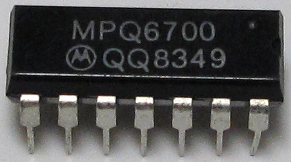 motorola quad complimentary pair transistor