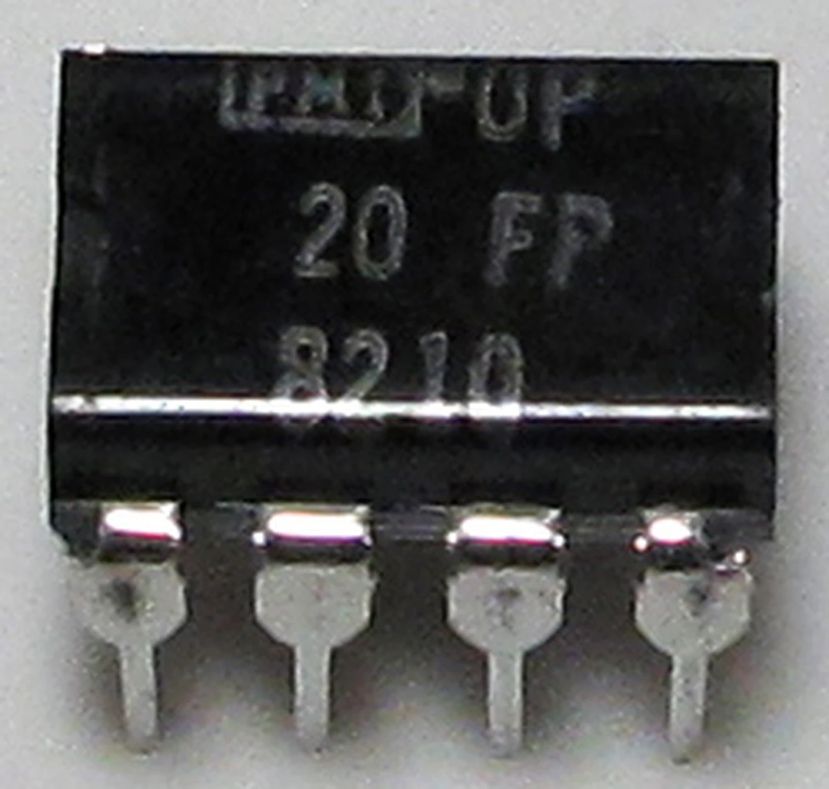 pmi, 8 pin dip, dc82