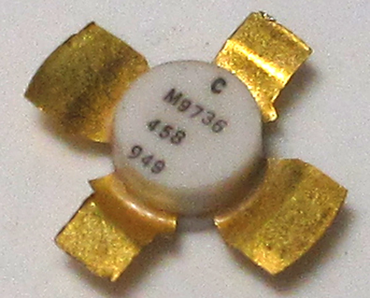 motorola stripline transistor