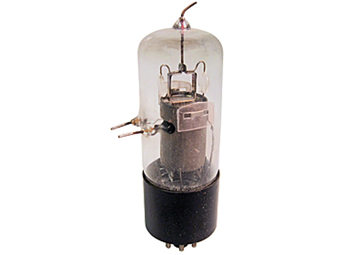 1636, CKR, Kenrad Vacuum Tube